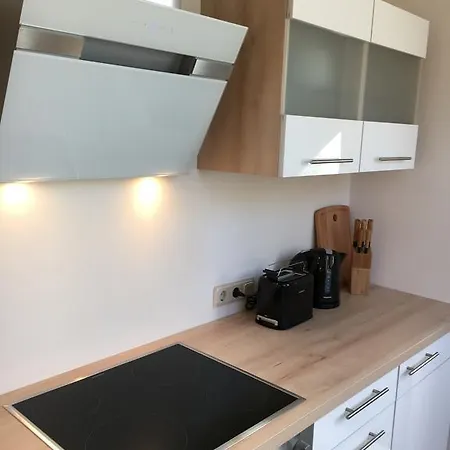 Casa *