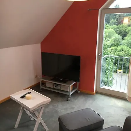 Casa *